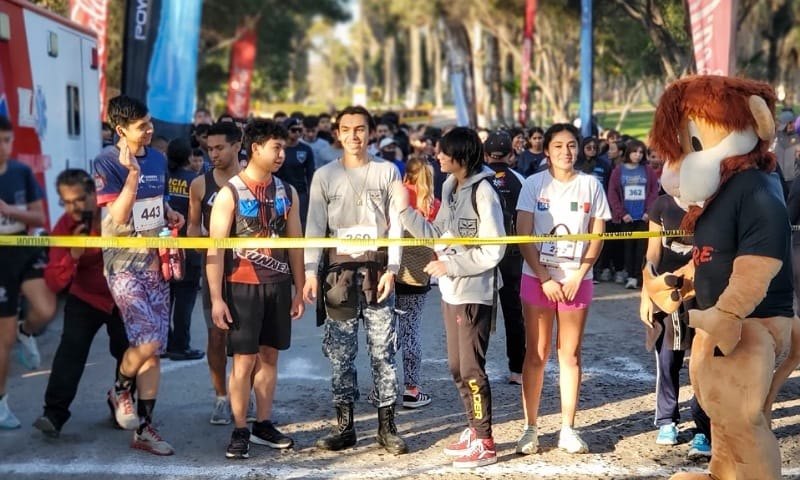 Participaron más de 600 personas en exitosa celebración de la 5ta carrera D.A.R.E.