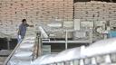 La STPS se compromete con azucarero a ir contra ingenios irregulares