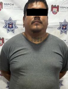 Detiene Policía Municipal de Tijuana a dos personas con 42 bidones con combustible