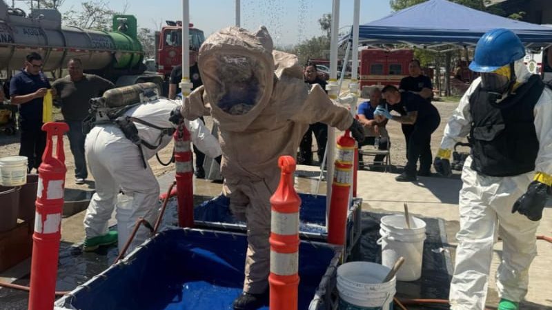 Concluyen doce elementos de Bomberos de Tijuana diplomado en Materiales Peligrosos