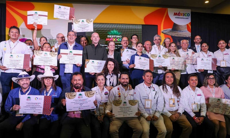 Recibe Baja California 3 galardones internacionales en los Premios Aire Libre