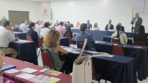 La sociedad, víctima de inseguridad jurídica por desconocimiento de sus derechos, dice juez
