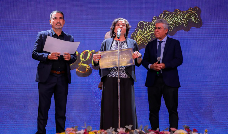 Premios de la Sogem vindican la labor de la escritura