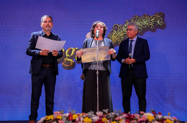 Premios de la Sogem vindican la labor de la escritura