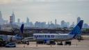 Caos del aeropuerto internacional Newark Liberty frustra a las aerolíneas y preocupa a los viajeros