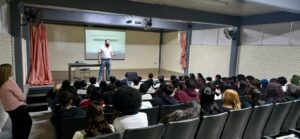 Capacitan a estudiantes de CONALEP Mexicali II sobre los derechos de las niñas, niños y adolescentes