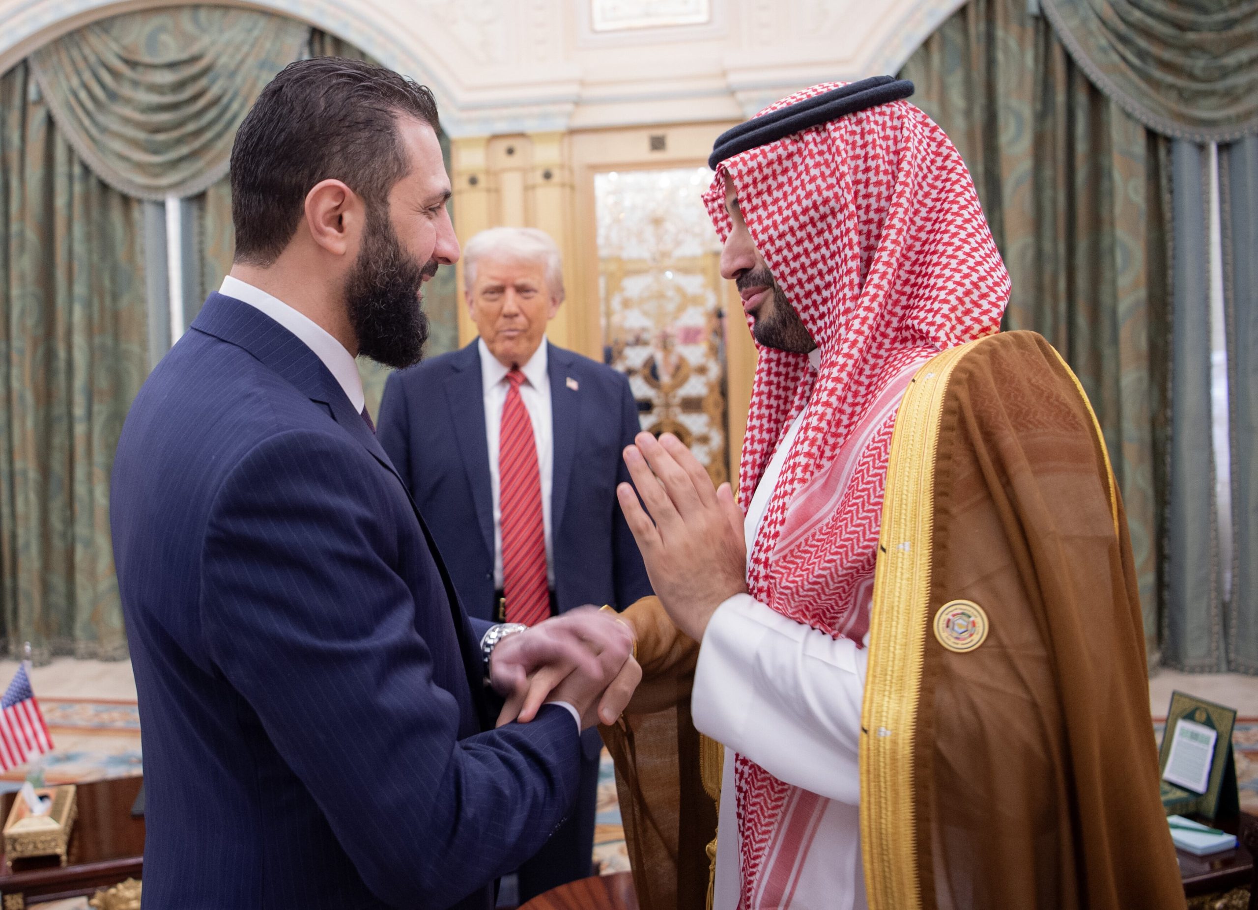 Ahmed al Shara, el exyihadista rehabilitado por Trump que ha sacado a Siria del aislamiento internacional