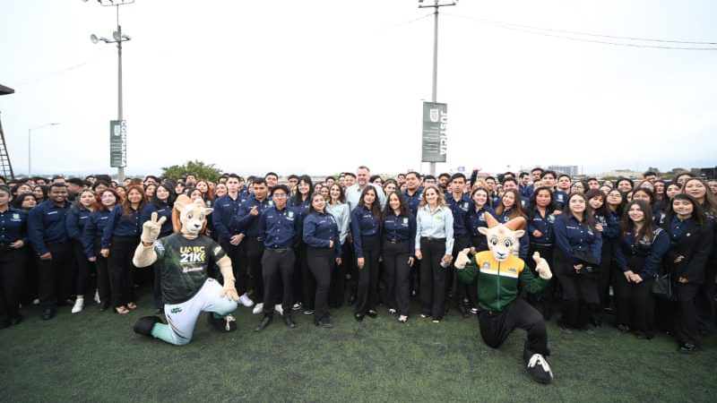 UABC despide con orgullo a la generación 2025-1 del Campus Tijuana
