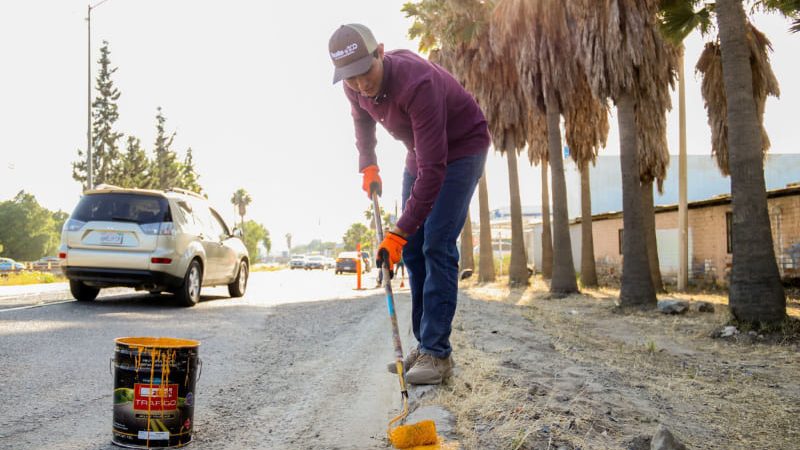 Gobierno de Tecate trabaja por una ciudad más limpia y al 100