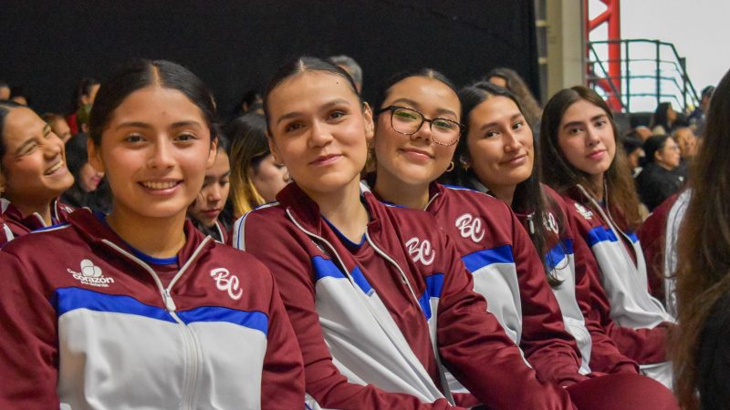 Abandera Gobierno del Estado a atletas rumbo a Olimpiada Nacional 2025