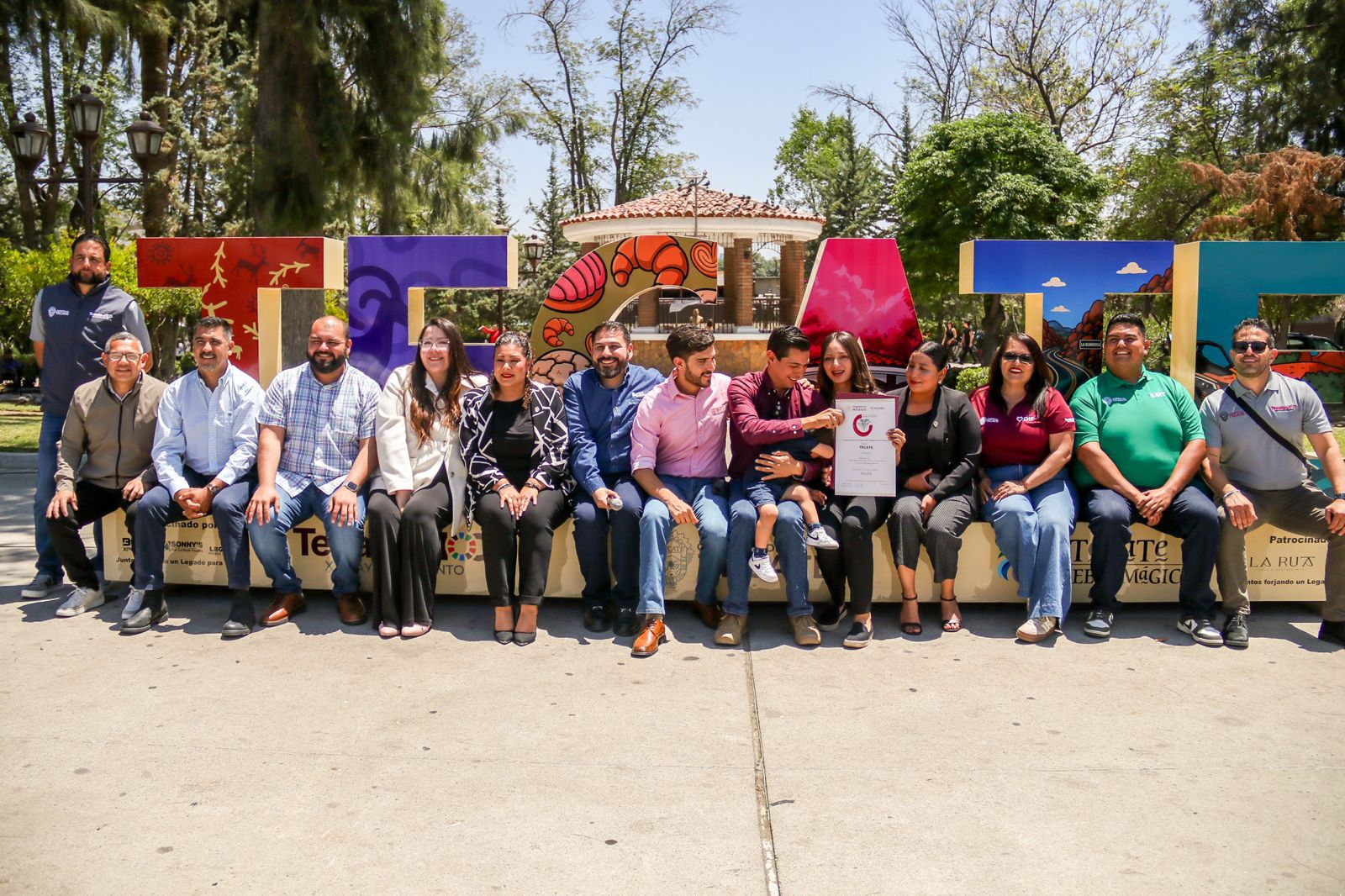Regresan la letras monumentales de Tecate con nuevo diseño al Parque Miguel Hidalgo