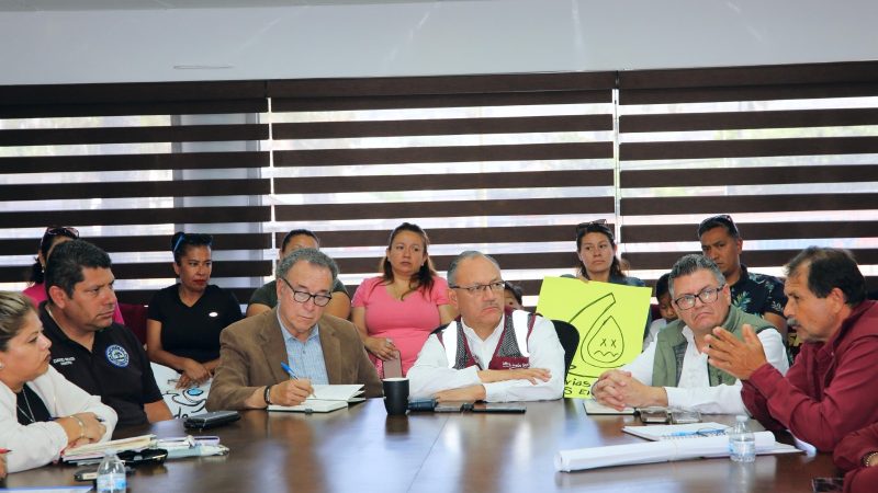 Atiende director de CESPT a ciudadanos de la Sánchez Taboada