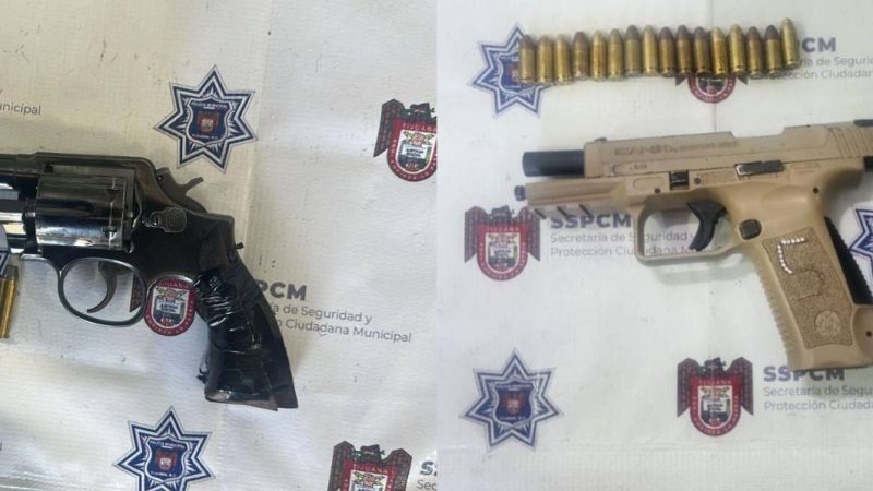 Detiene Policía Municipal a dos sujetos armados