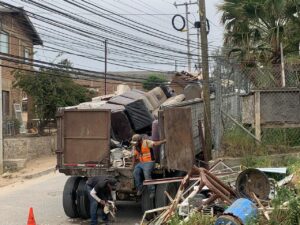 Exitosa Jornada de Recolección de basura voluminosa en Mirador y Salamandra: 22 Toneladas retiradas