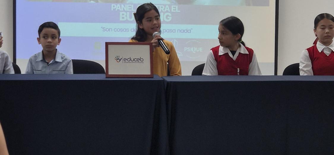Alzan niños de escuelas la voz en foro contra el bullying