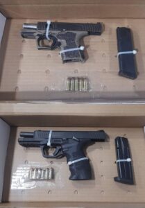 Asegura Policía Municipal a tres presuntos generadores de violencia armados