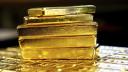 El oro sube mientras mercado espera datos en EU; la plata toca pico de 13 años