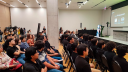 Jóvenes buscan ser escuchados y participar en la política y economía del país