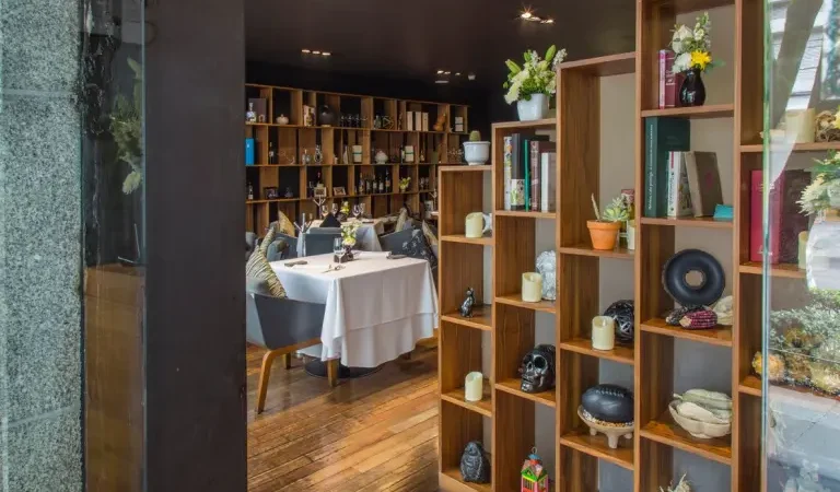 ¿Dónde comer? Raíz, el restaurante donde el producto dicta la carta