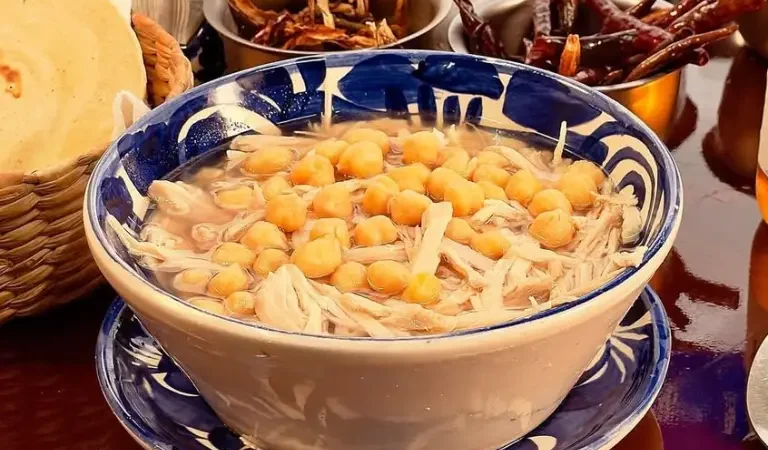 5 lugares imperdibles para comer un rico caldito en la CDMX