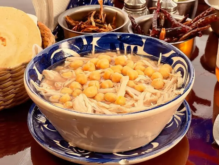 5 lugares imperdibles para comer un rico caldito en la CDMX