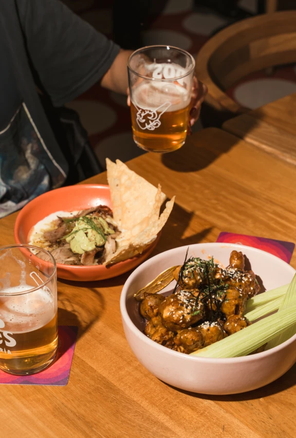 ¿Qué hacer el fin de semana? Visita el nuevo Taproom de Dos Aves en CDMX