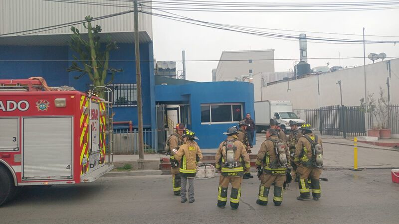 Incendio en empresa Bourns moviliza a cuerpos de emergencia en Tijuana