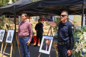 Gobierno de Tecate rinde homenaje póstumo a integrantes de seguridad ciudadana