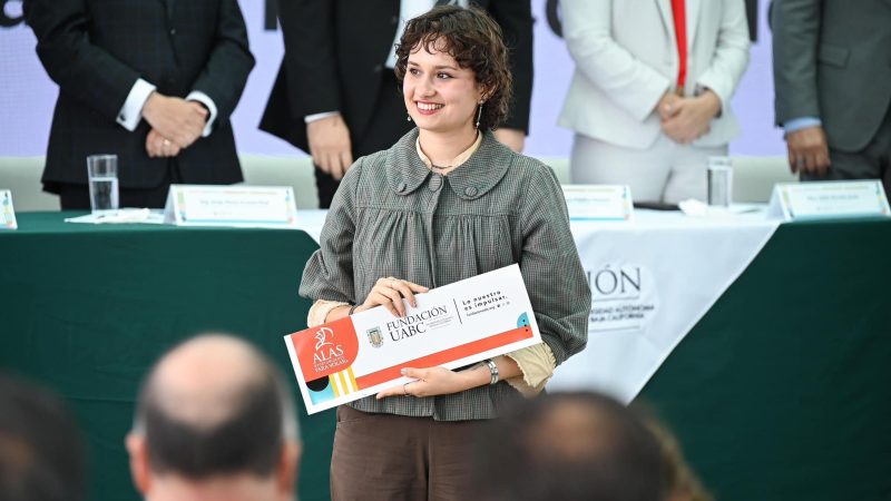 Impulsa Fundación UABC la formación integral de 122 estudiantes cimarrones