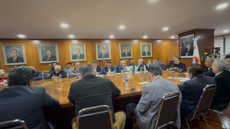 Propondrá CTM reducción de jornada laboral a 40 horas semanales con pago de 56