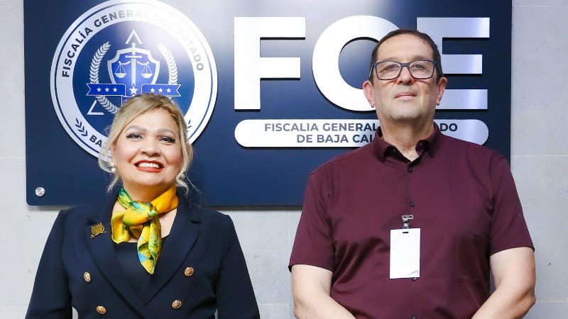 Estrecha lazos la FGE con Universidad Xochicalco para impulsar la formación profesional de su personal