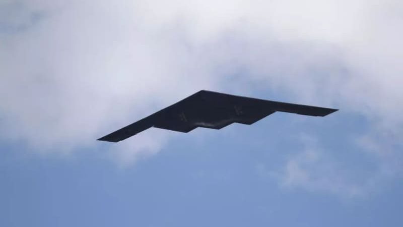 Estados Unidos lanza bombardeo sobre tres instalaciones nucleares iraníes