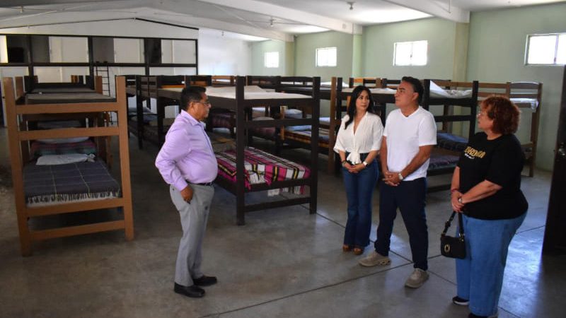 Apoyar a migrantes es seguir con el ejemplo que predicó Jesucristo de ayudar al prójimo: Ruiz Uribe
