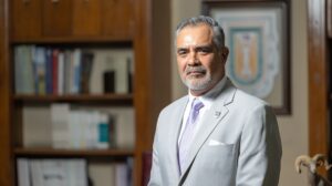Designan al doctor Carlos Barboza como primer Defensor de los Derechos Universitarios de la UABC