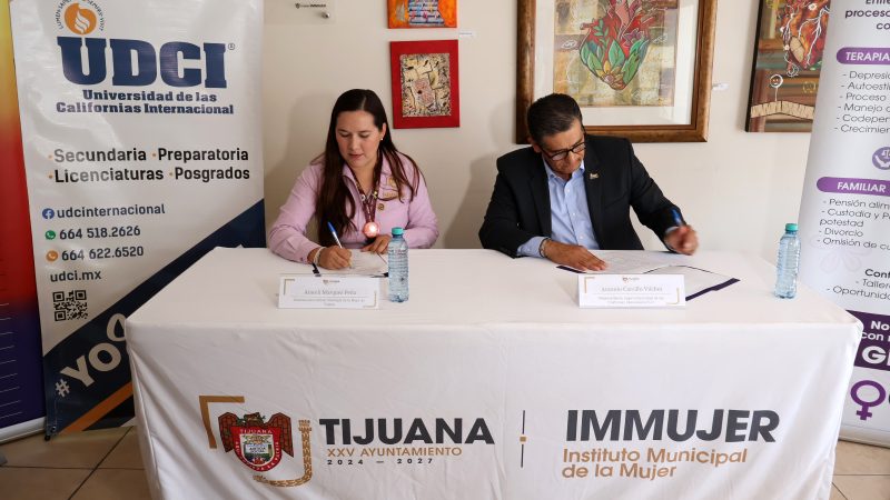 Firman convenio UDCI e Inmmujer para prevenir violencia entre comunidad universitaria