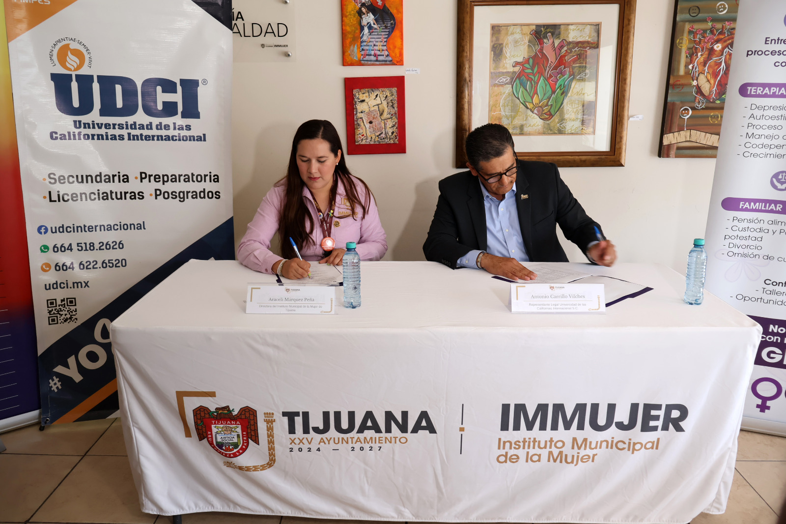 Firman convenio UDCI e Inmmujer para prevenir violencia entre comunidad universitaria