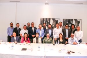 Alcalde Román Cota presenta proyectos estratégicos ante el Consejo Coordinador Empresarial de Tecate