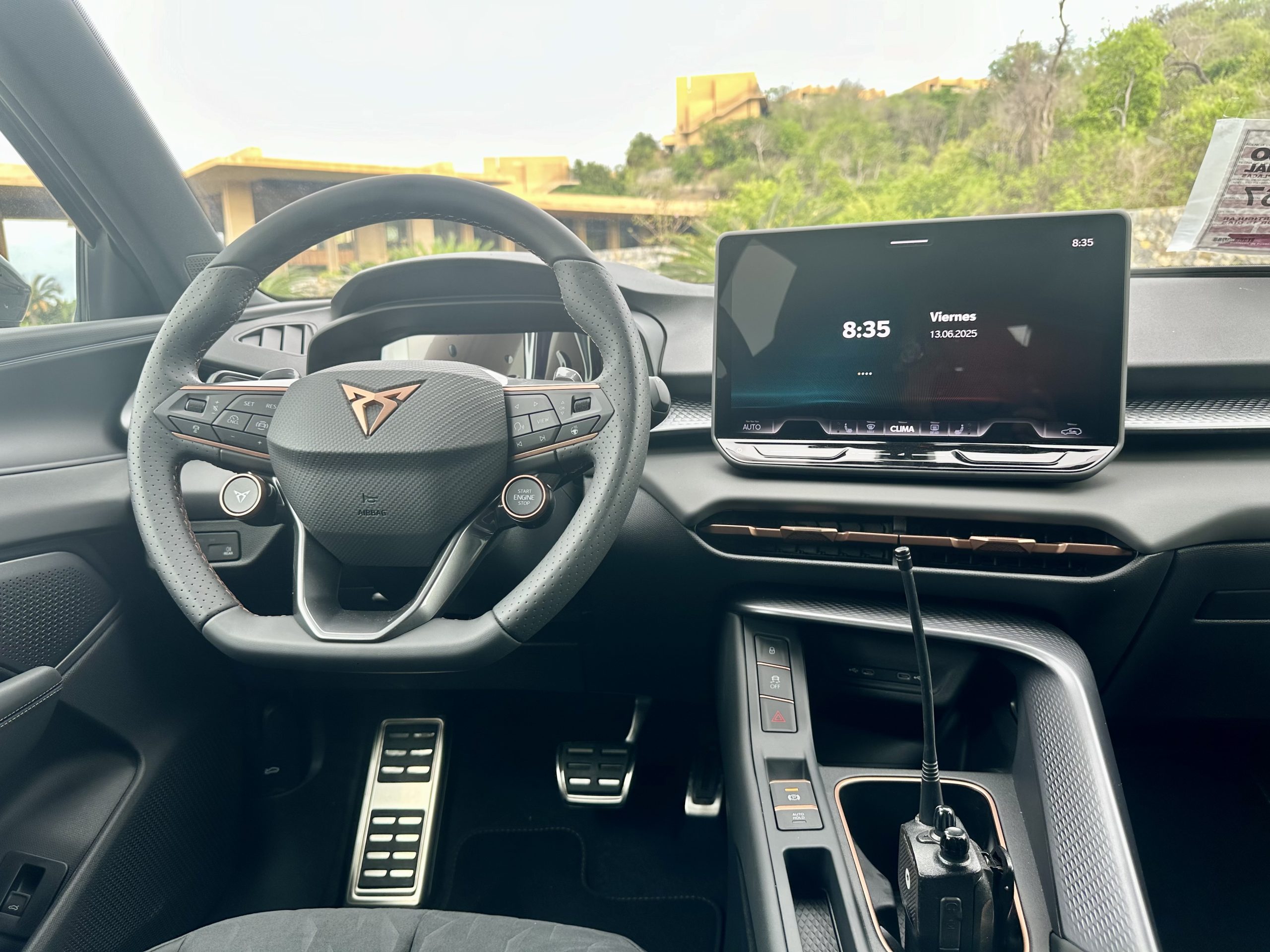 Cupra acelera su independencia de Seat con el lanzamiento de Terramar en México