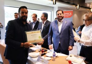 Reconocen a empresas y ciudadanos por jornada de limpieza en bulevar 2000 y canalización del Río Tijuana