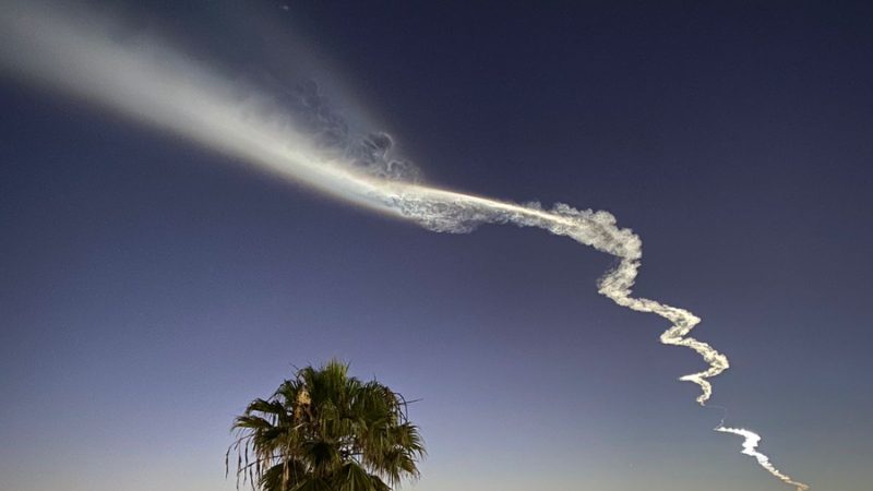 Falcon 9 ilumina el cielo de Tijuana y San Diego: no fue un OVNI, fue SpaceX