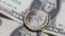 Peso mexicano se aprecia ante un dólar debilitado y tras datos económicos locales