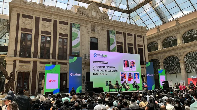 Inteligencia Artificial impulsa el comercio electrónico