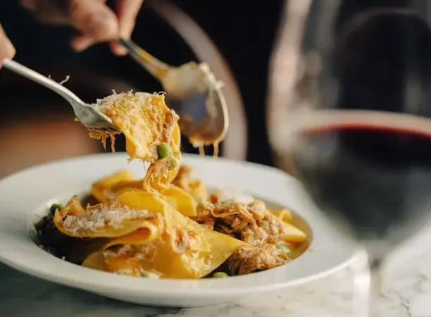 ¿Dónde comer? Vigneron, el wine bar para paladares inquietos