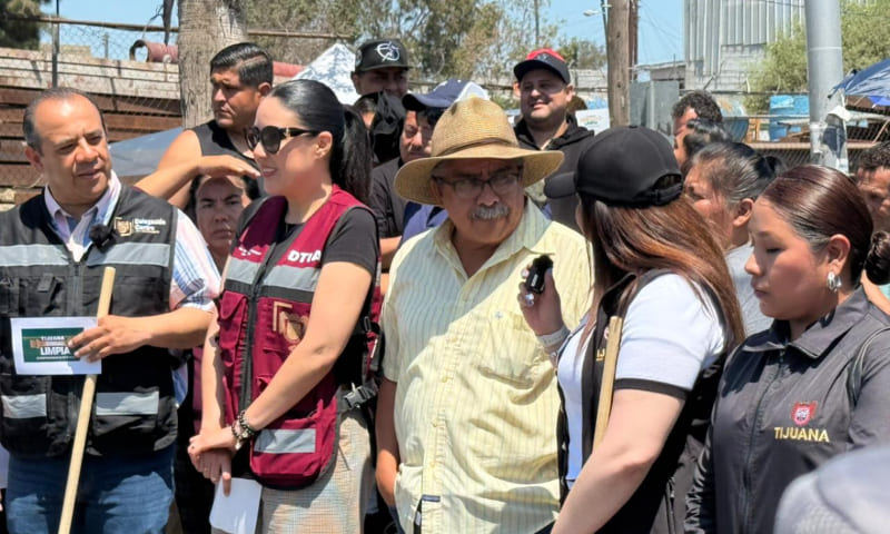 Tijuana responde al llamado por una ciudad más limpia Colonia Zona Norte se suma al programa municipal que encabeza Ismael Burgueño