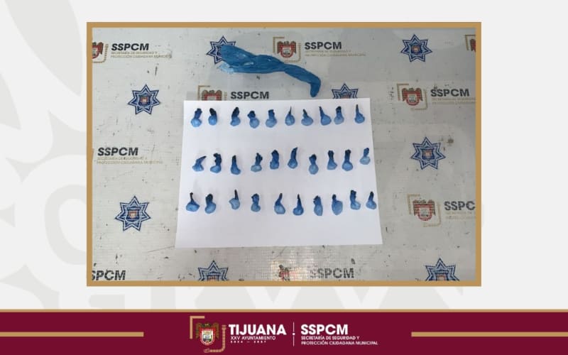 Asegura Policía Municipal de Tijuana a tres personas con sustancias prohibidas