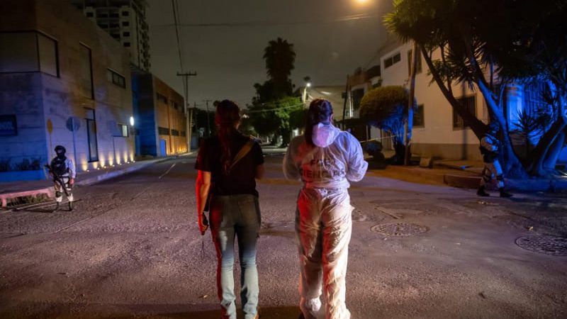 Mujer asesinada en vía pública en Playas de Tijuana