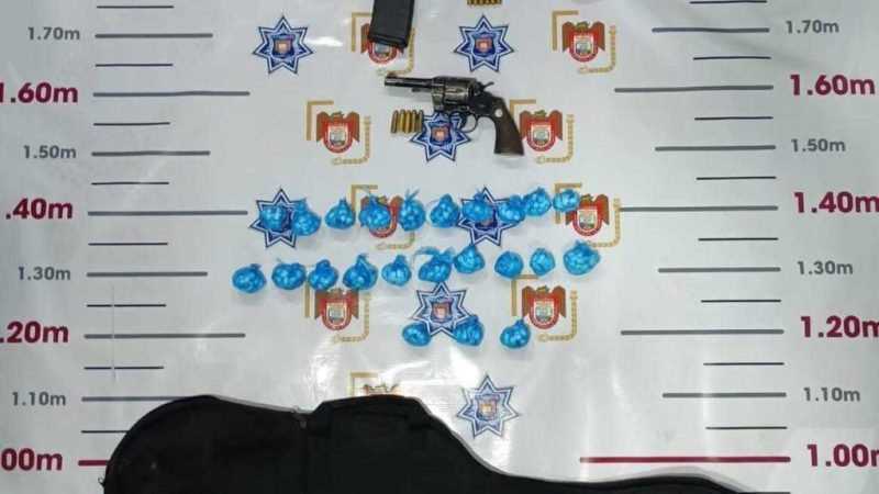 Asegura SSPCM a dos personas con armas y más de 650 dosis de sustancias prohibidas