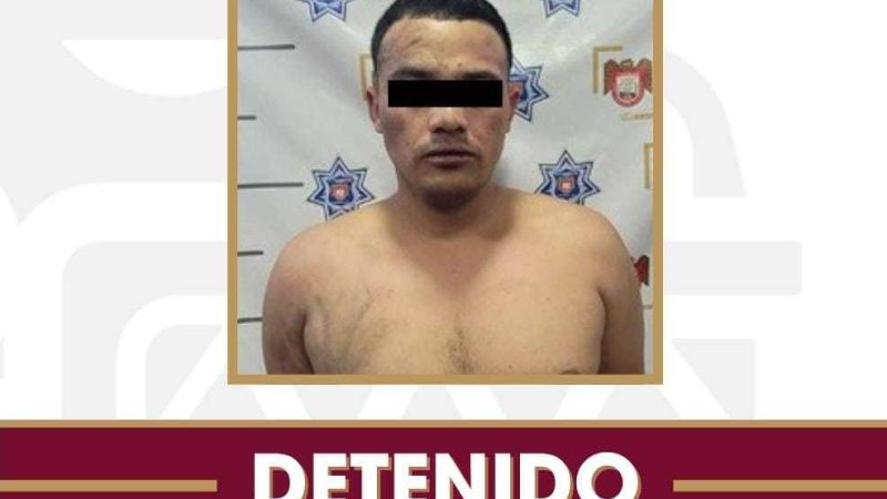 Detienen a sujeto por agredir a agentes de la Policía Municipal