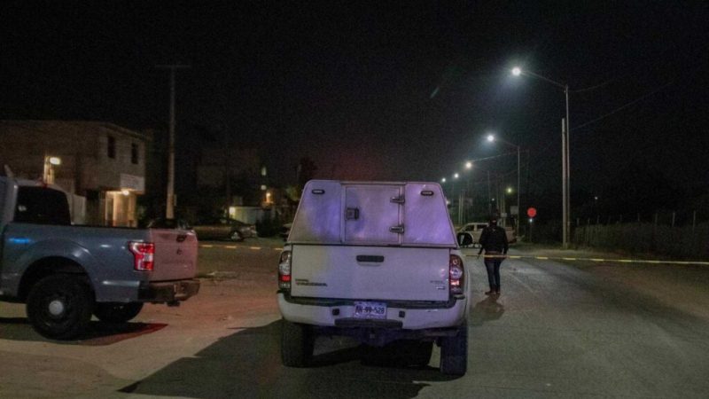Hombre resulta herido por arma de fuego dentro de camioneta en colonia El Niño
