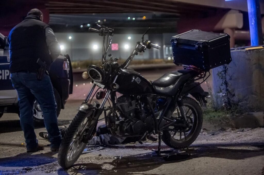 Motociclista muere tras fuerte accidente en la Vía Rápida Alamar